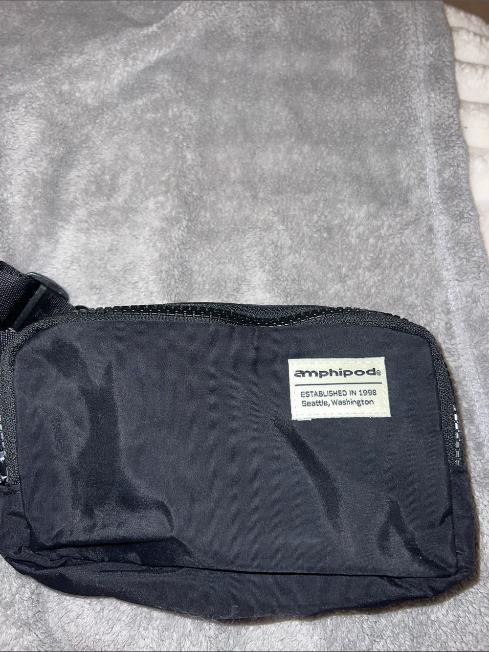 Amphipod Black Belt Bag — Sleek Hands-Free Carry